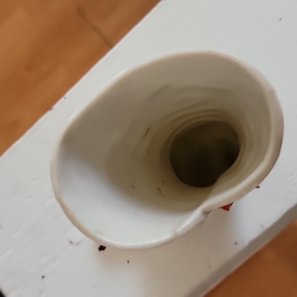 Boot vase - Picture 2 of 3